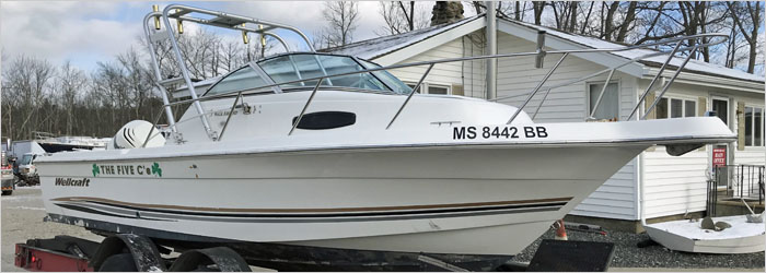 26' Catalina 1993 - Insurance Salvage - Damaged Boat